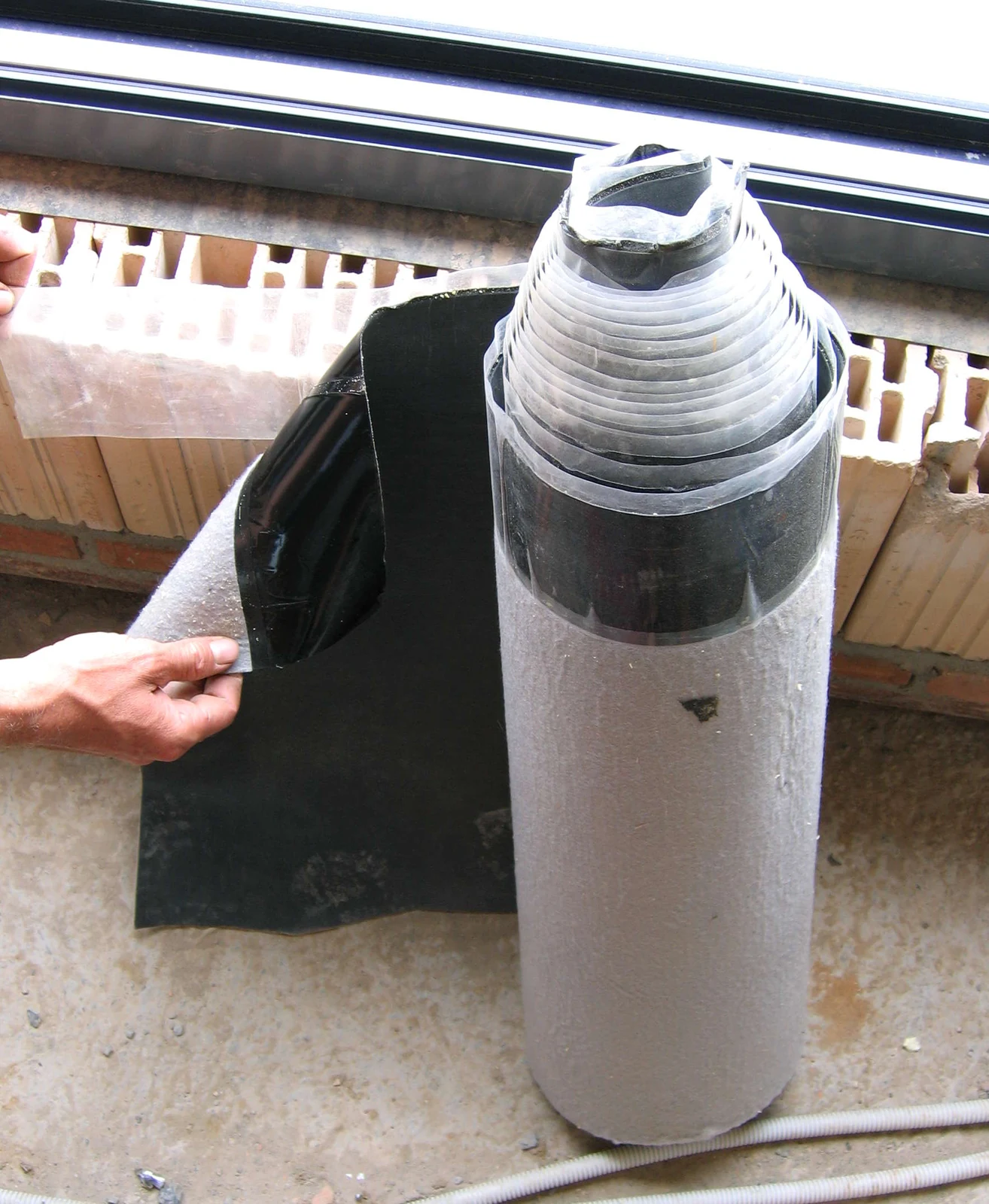 Рулон гидроизоляционной мембраны EPDM